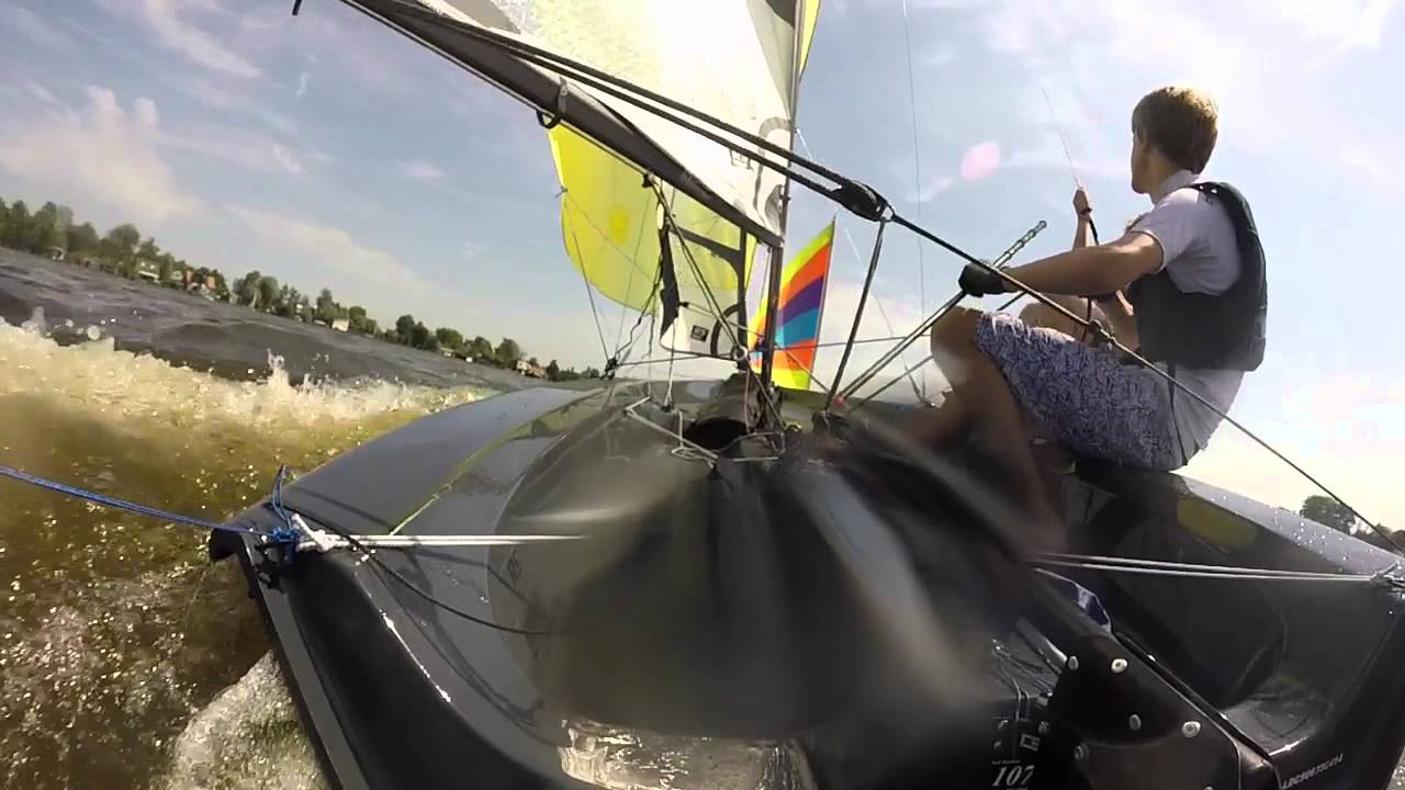RS 500 sailing vs 4 hp. RIB