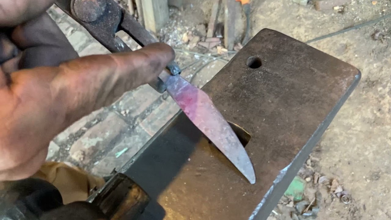 Forging a small knife from scrap metal