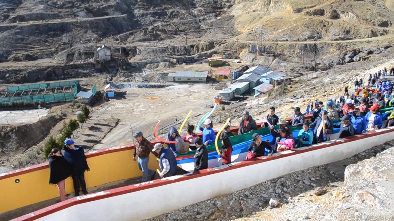 GRAN PARADA DE GALLARDETE POR EL CENTENARIO DE QUIRUVILCA