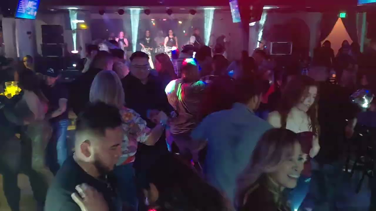 Grupo Kaoba La Cumbia Buena La Xhingada 