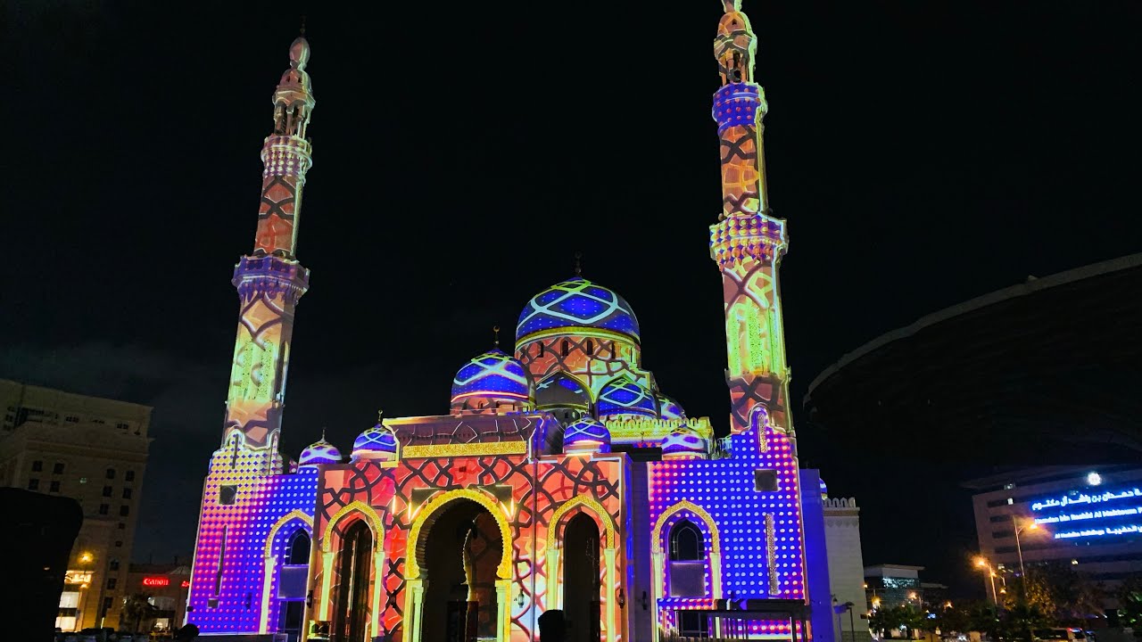 Beautiful Mosque 🕌 in Dubai  | 4K | 🇦🇪