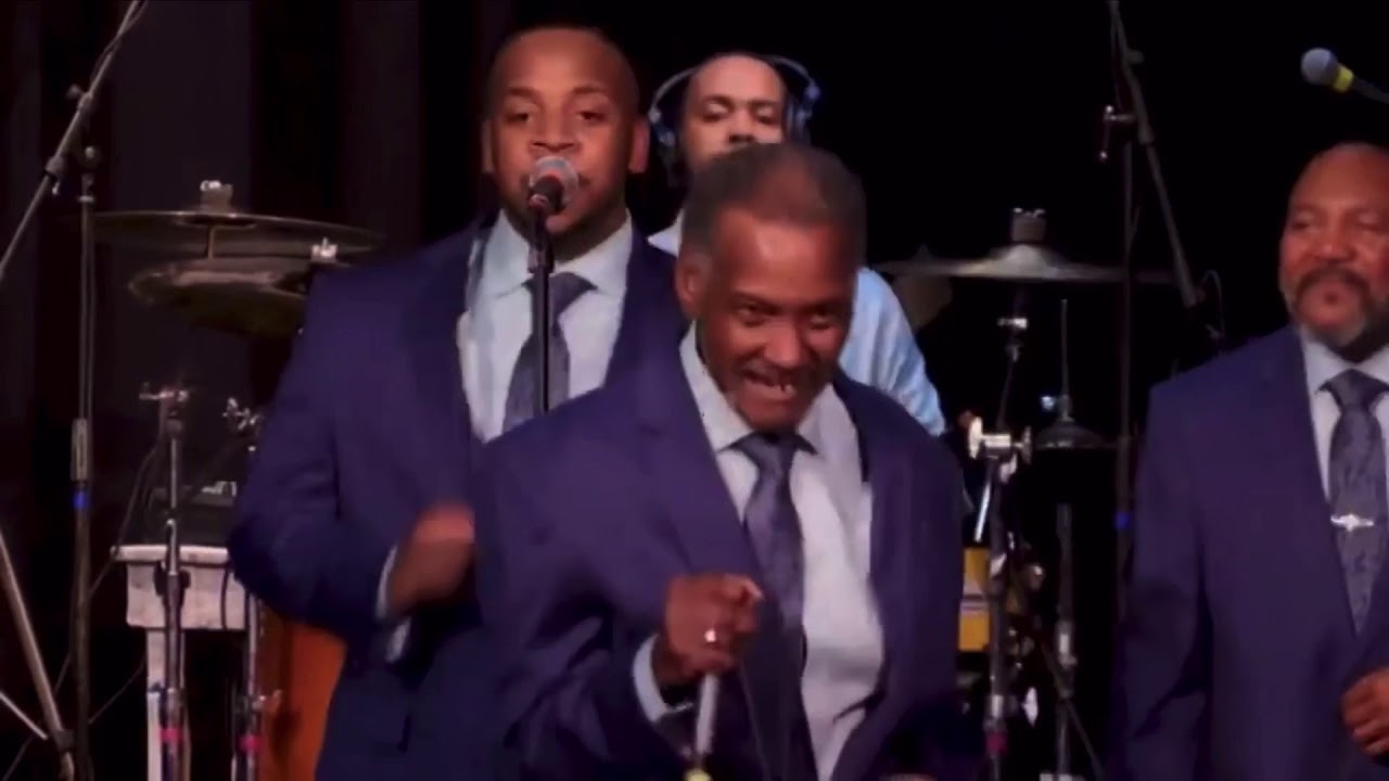 The Gospel Prophets - Oh How I Love Jesus (Live)