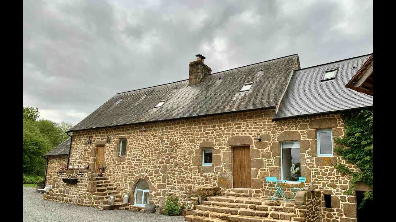 SOLD - Your Dream French Property: Prestigious Family Home in Lassay les Chateaux for 430 000!