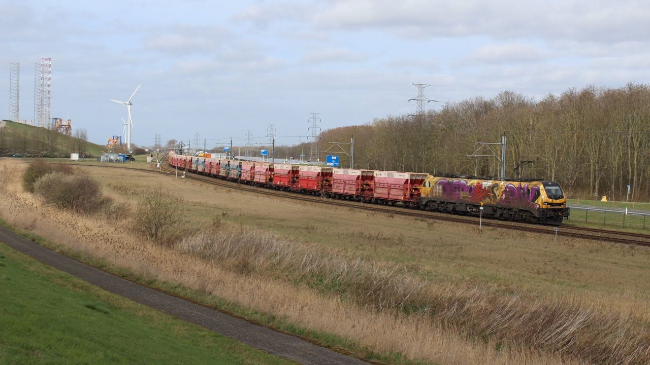 De RCC linz ertstrein komt aan in de sloehaven en word gerangeerd naar OVET!