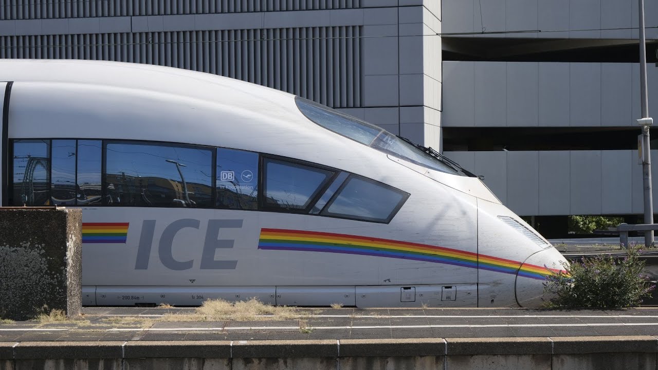 Rainbow ICE 3 @D&uuml;sseldorf Hbf