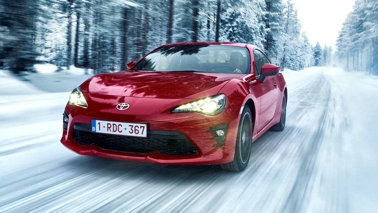 2017 Toyota GT86 snow test