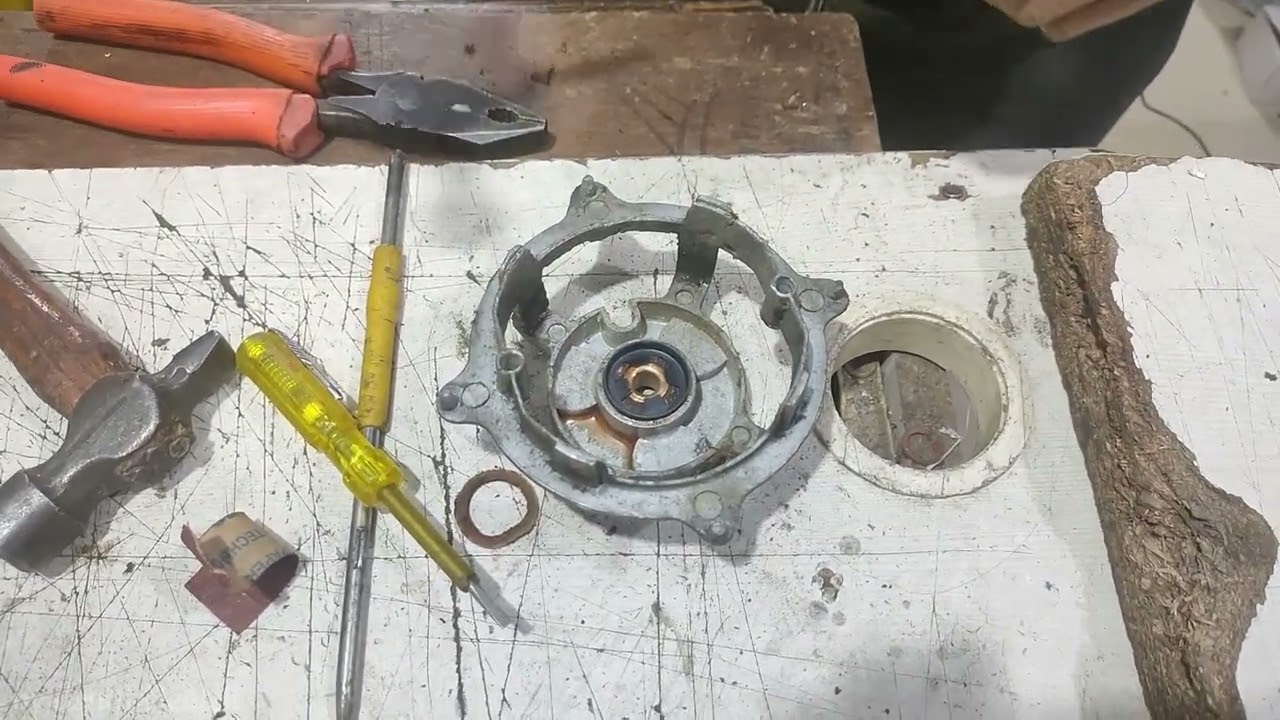 How To change Bajaj Easy mixer grinder motor bush/how to change mixer grinder motor bush/mixer motor