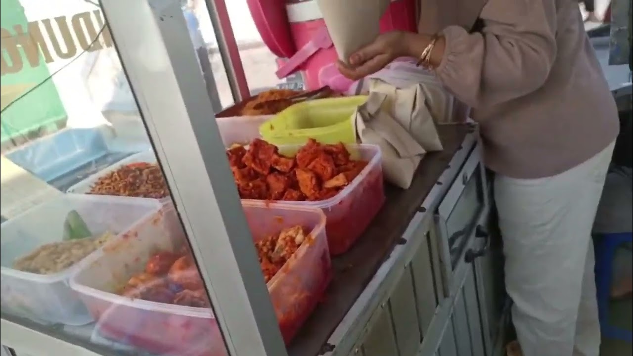 Nasi kuning terenak di Bangil||nasi kuning bandung royal bumbu