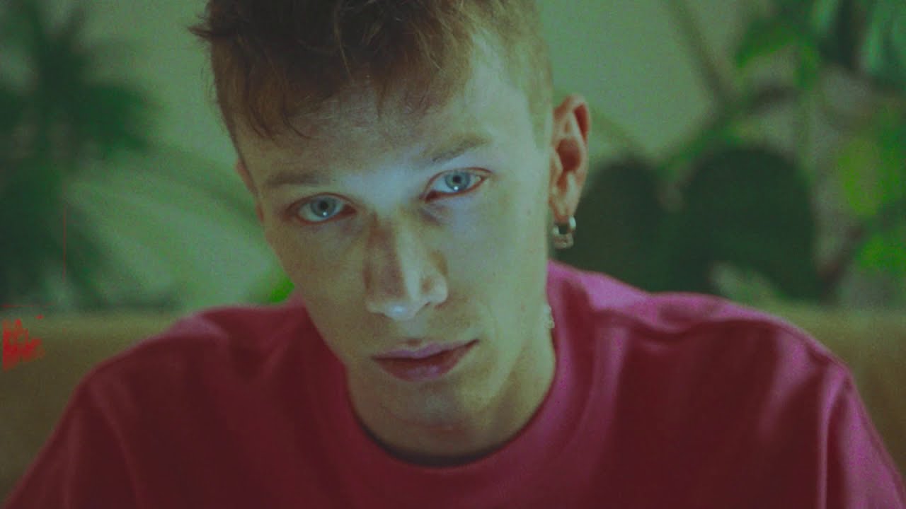Le Youth & OCULA - Home Away From Home (feat. KARRA) [Official Music Video]