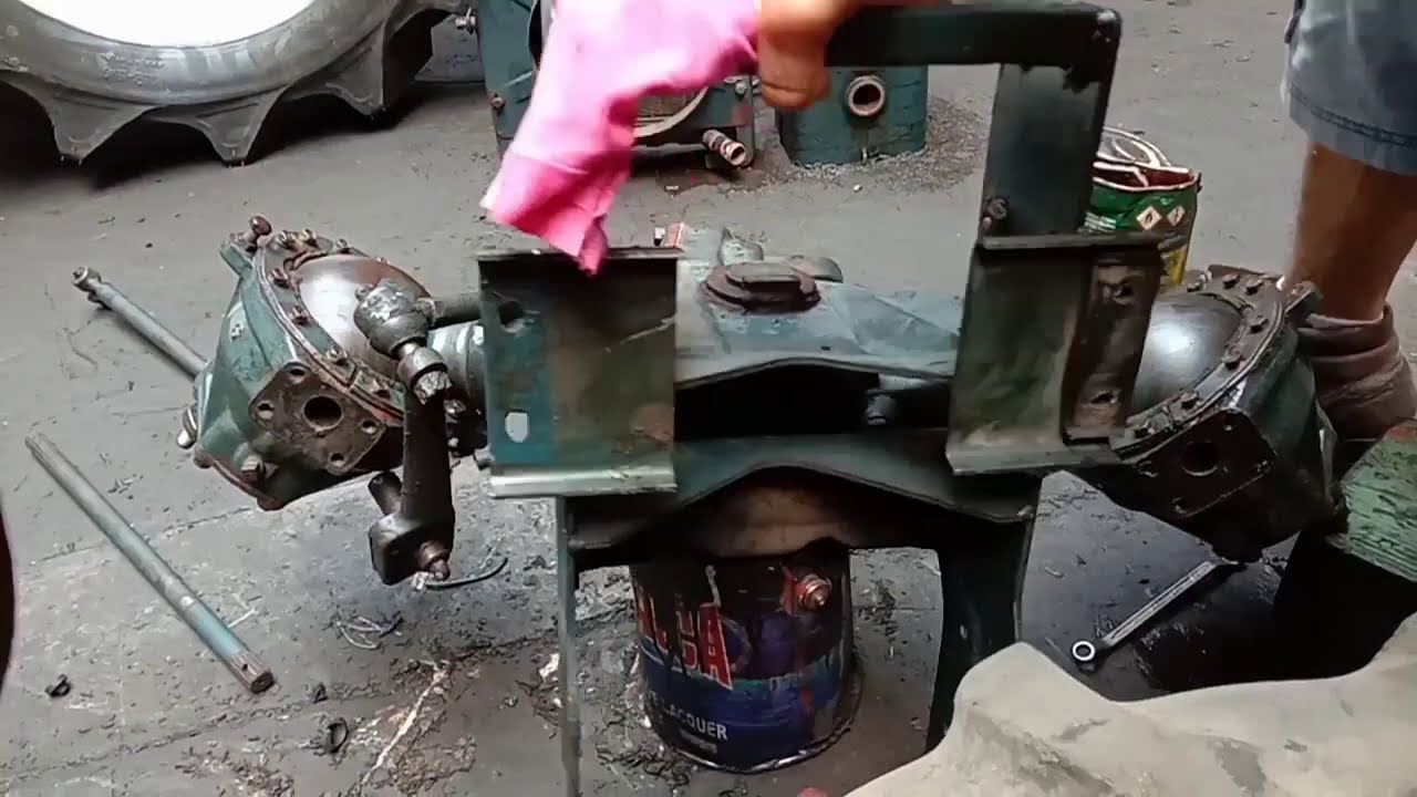 HOW TO ASSEMBLE L&R FRONT DRIVE AXLE KUBOTA B6000