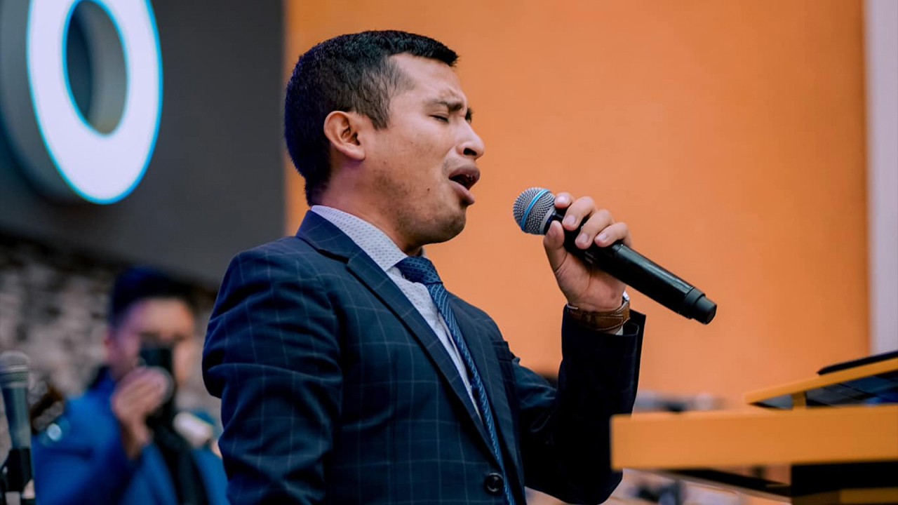 Heme aqui estoy yo 💿 Maynor Morales y el ministerio Emanuel