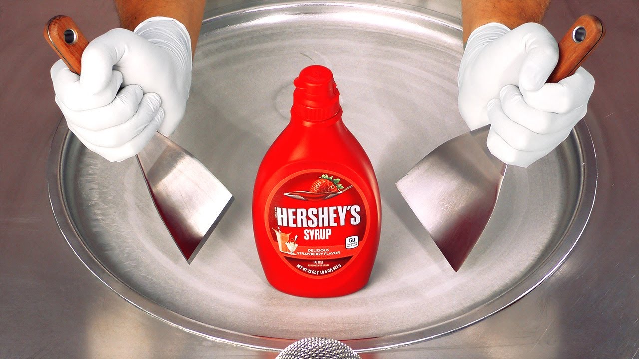 ASMR - HERSHEY´S Strawberry Ice Cream Rolls | oddly satisfying liquid Sounds and visual Relaxation