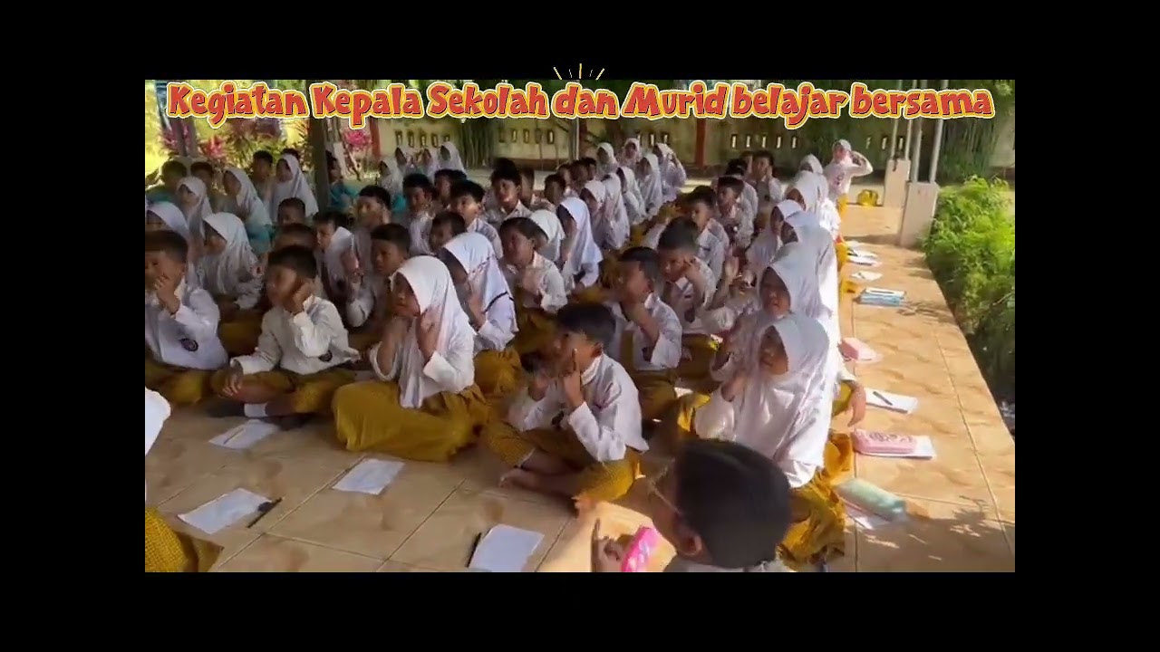 Belajar bersama Kepala Sekolah dan Murid SDN 20 MARTAPURA 