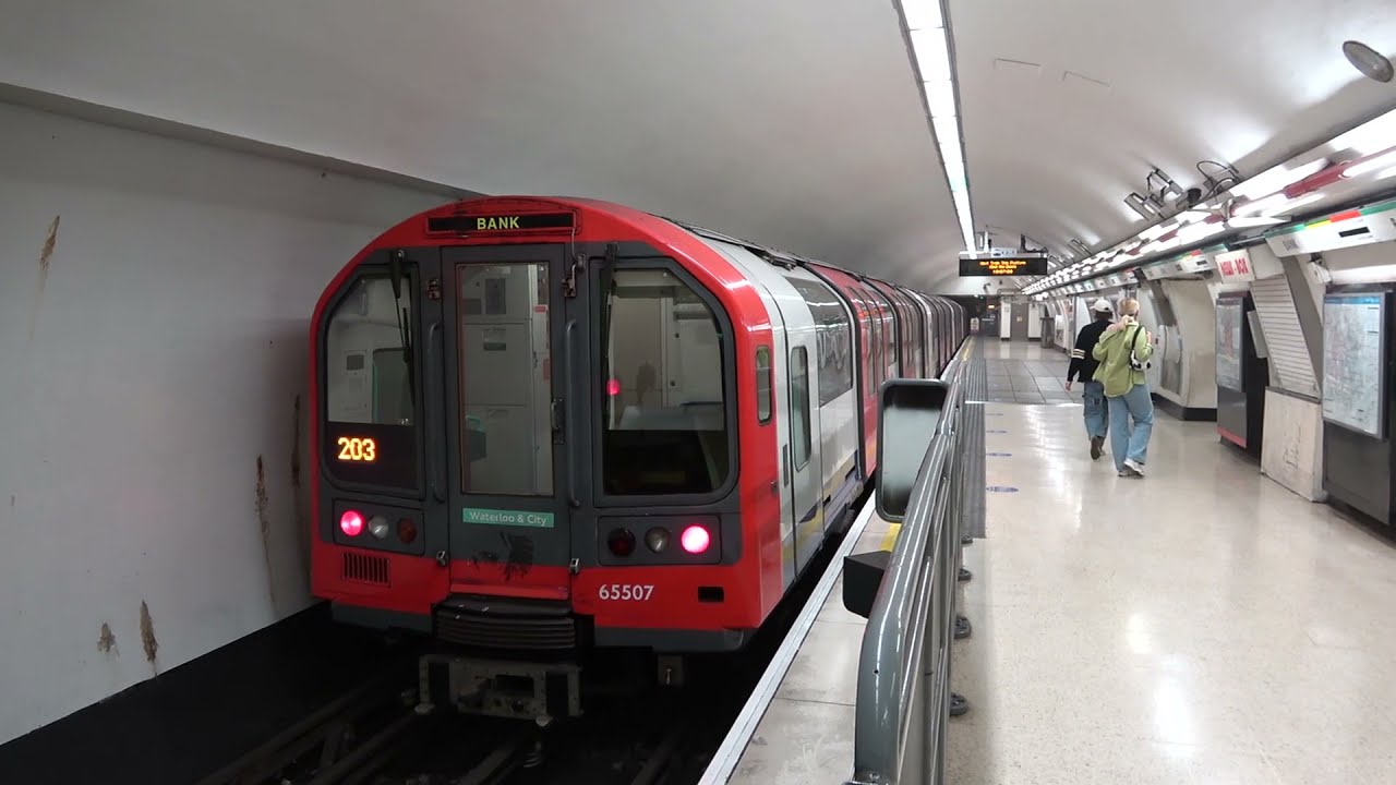 The Waterloo & City Line reopens after the Covid-19 Pandemic