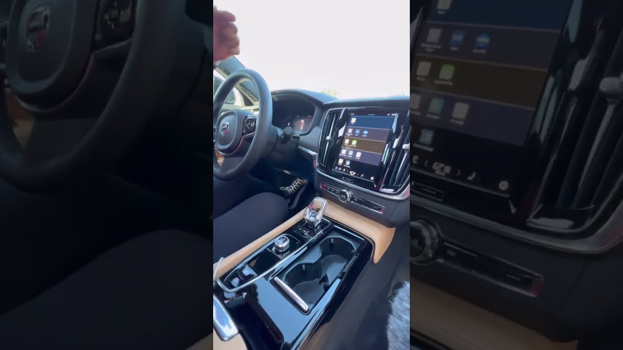 Volvo S90 Recharge z 2023 roku zostało ulepszone, wbrew mojej gramatyce. 🙃