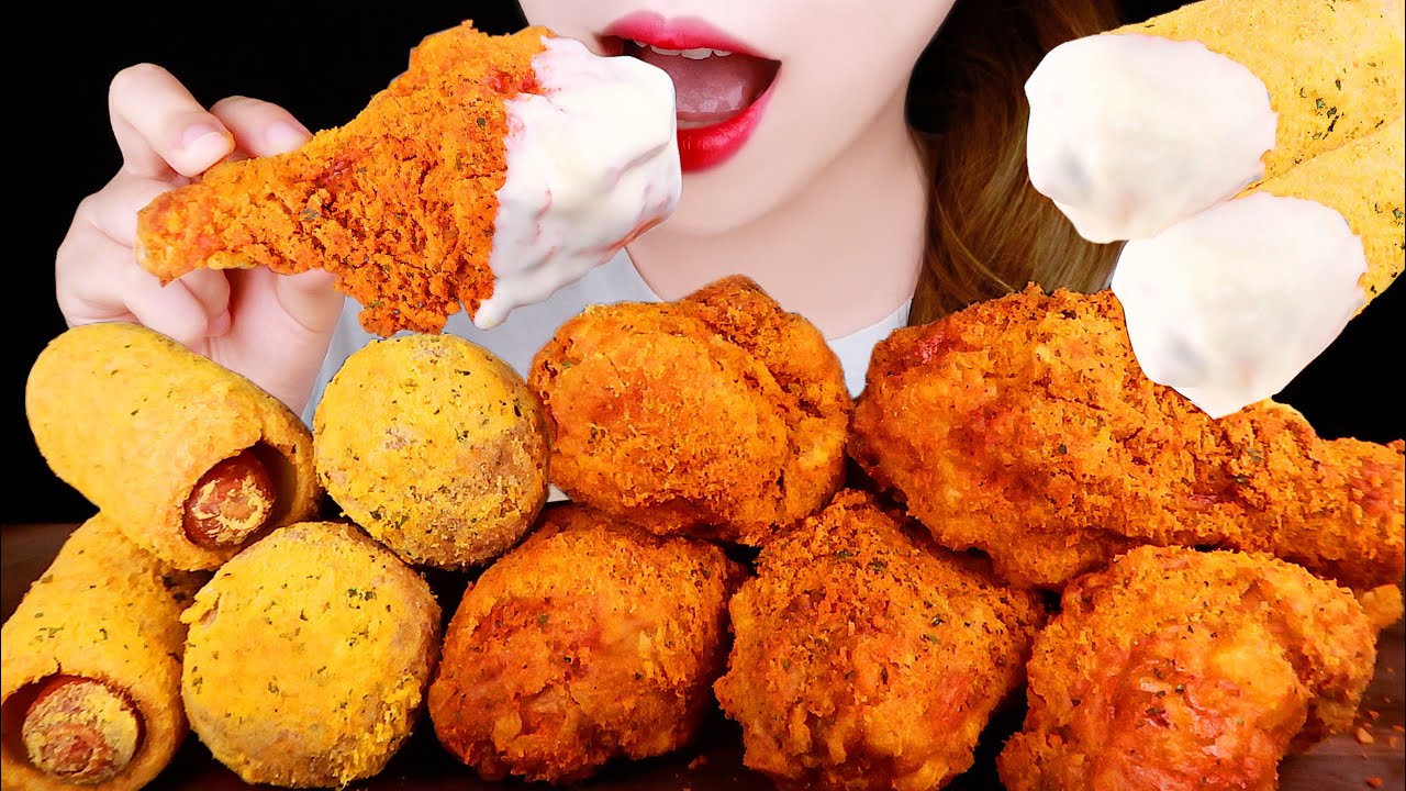 ASMR KOREAN FRIED CHICKEN, CHEESE BALLS, CORN DOG BHC 핫 뿌링클 치킨, 뿌링 치즈볼 먹방 EATING SOUNDS MUKBANG 咀嚼音