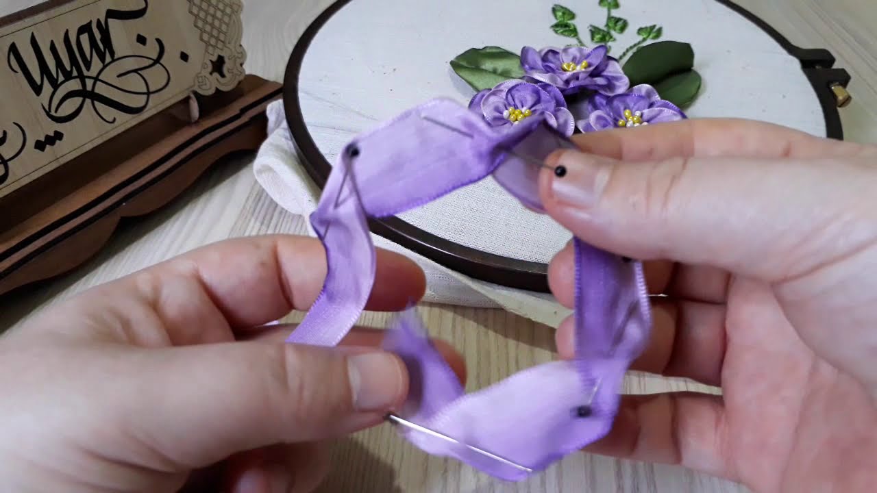 @Kurdela nakışı Japon gülü nasıl yapılır ?How to make a ribbon embroidery Japanese rose?