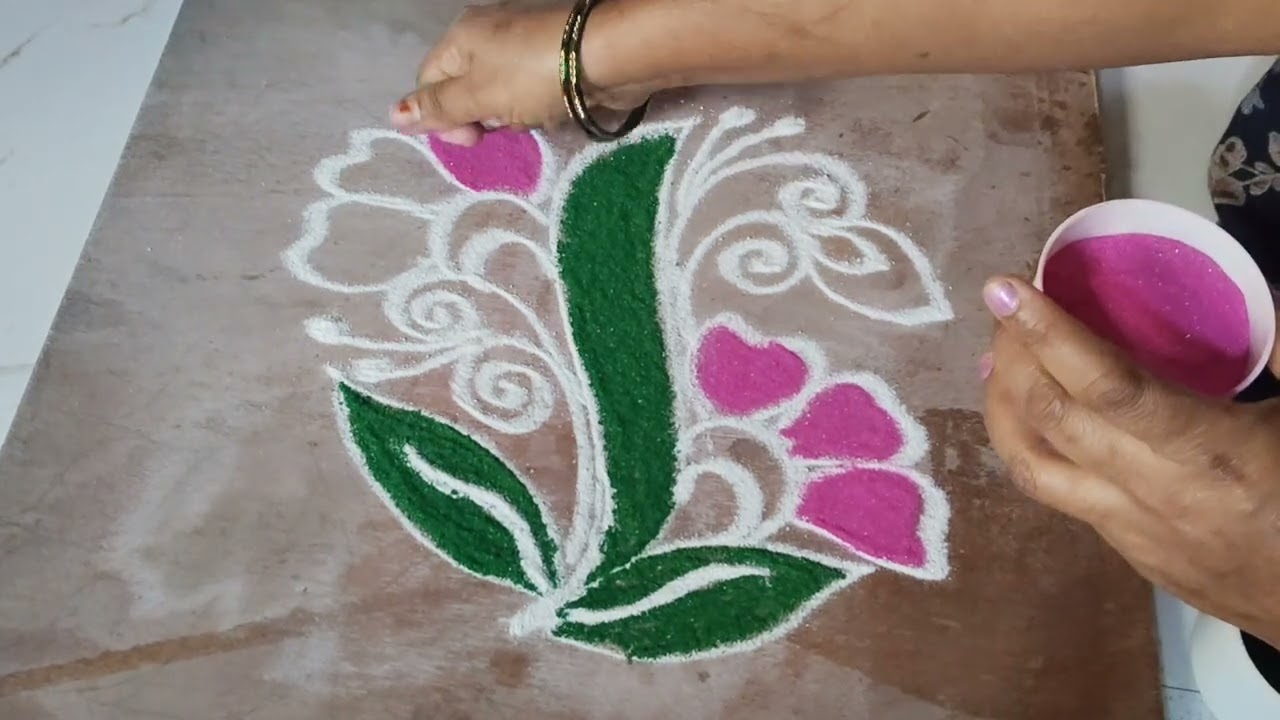 Easy freehand rangoli #dialyrangoli #freehandrangoli #rangolidesigns #rangoliwithcolours 