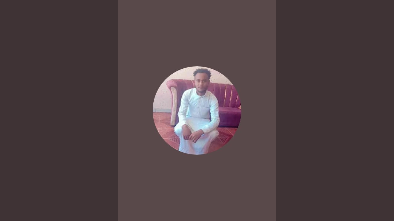 Musxafaa Kader is live