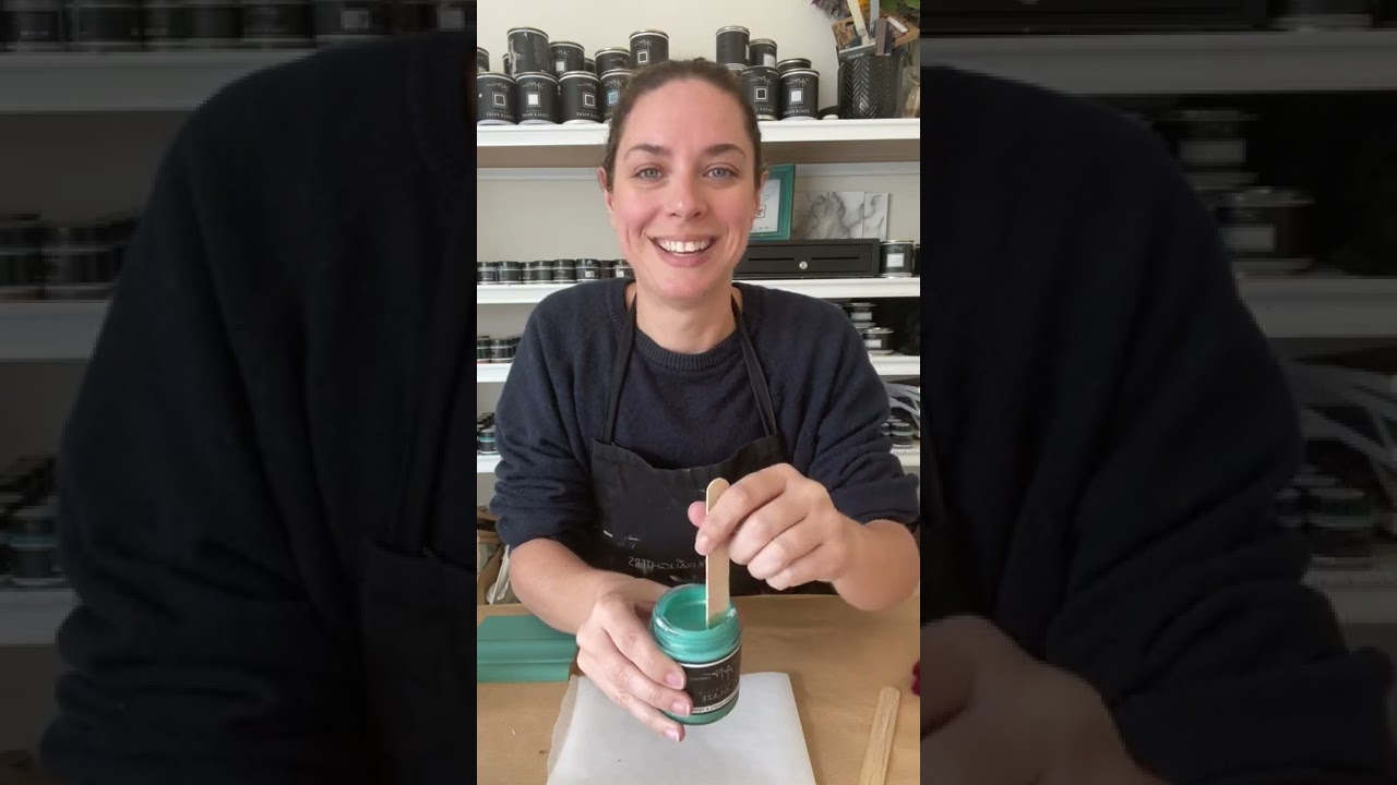 Showing Cavalli with Two Different Metallic Glazes