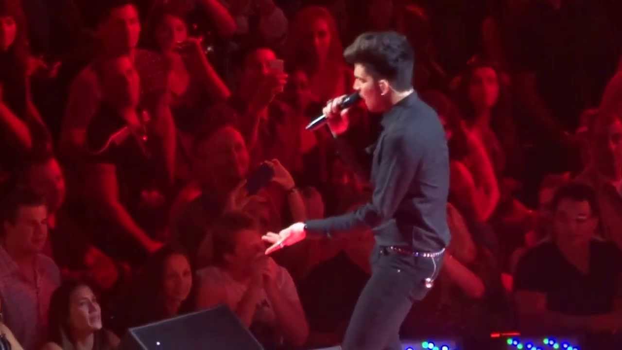 Queen & Adam Lambert   Dragon Attack  iHeartRadio Music Festival 9-20-13
