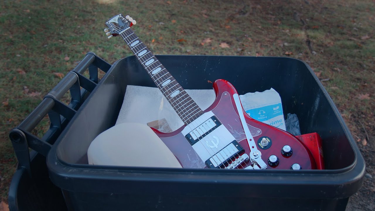 The Epiphone Crestwood Custom's FATAL Flaw