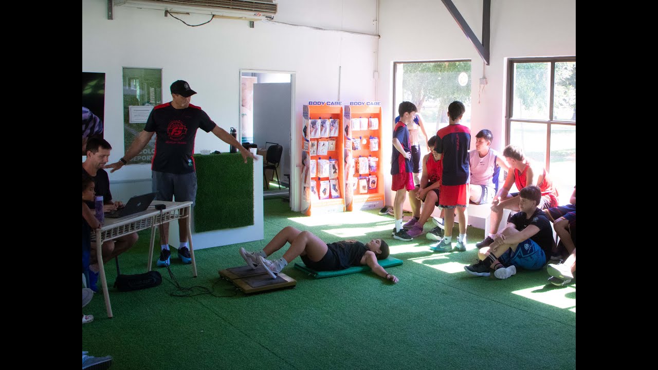 Chicos y chicas de “F5” se realizaron diagnósticos y estudios preventivos de forma gratuita