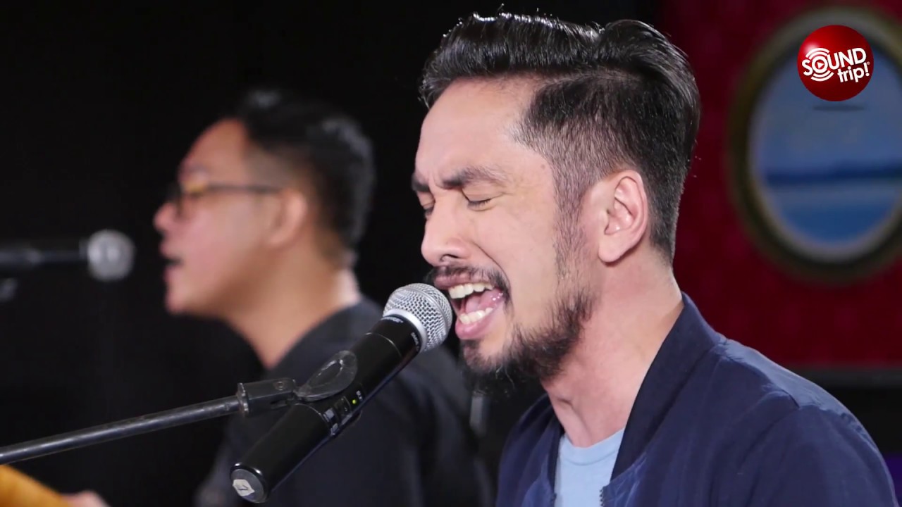 Rico Blanco sings 