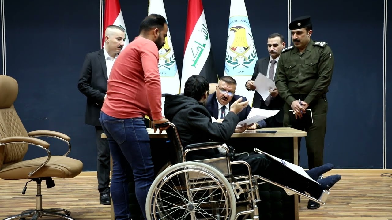 وزير الداخلية السيد عبد الامير الشمري يلتقي وجبة جديدة من أسر الشهداء والجرحى والمواطنين والمنتسبين