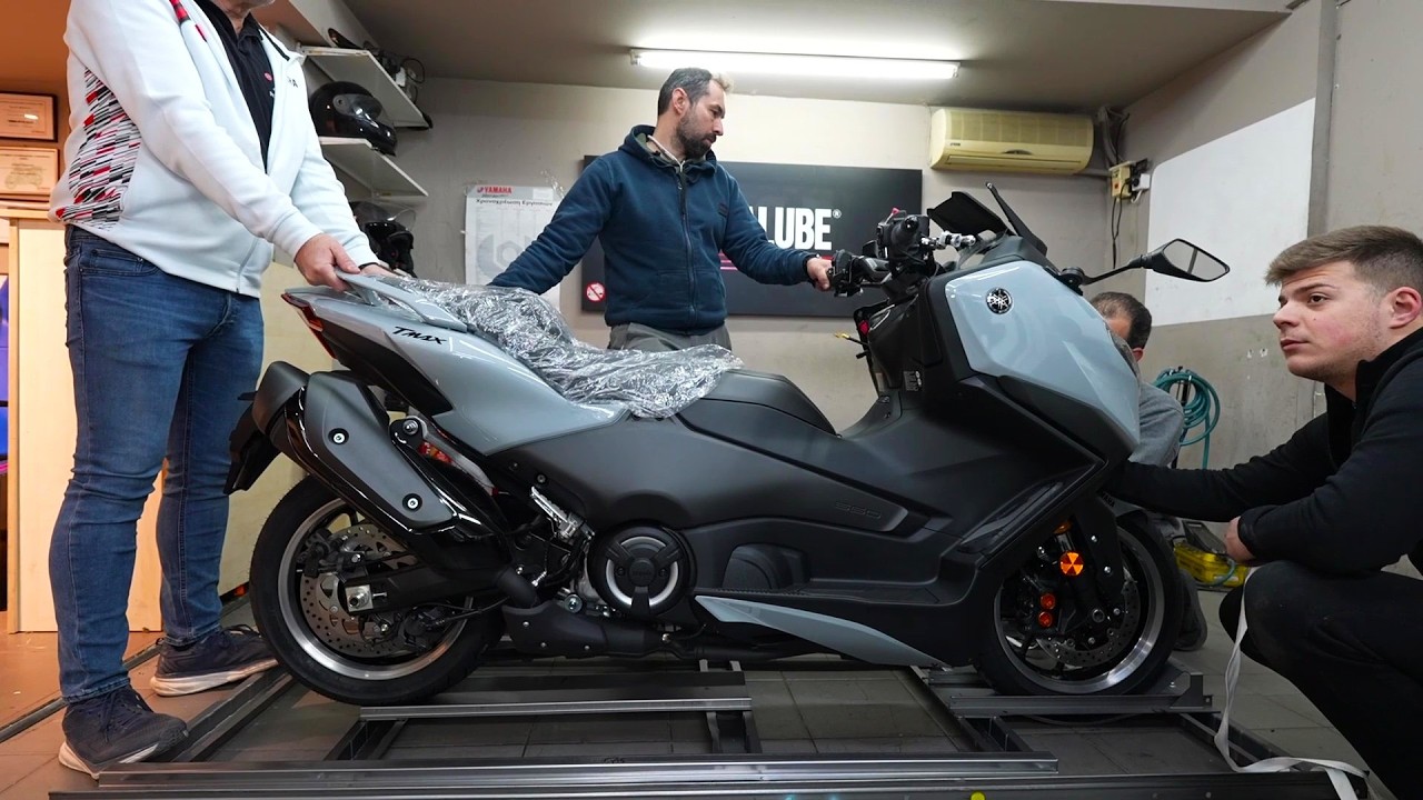 unboxing YAMAHA TMAX 560 new 2026  + ASMR sounds
