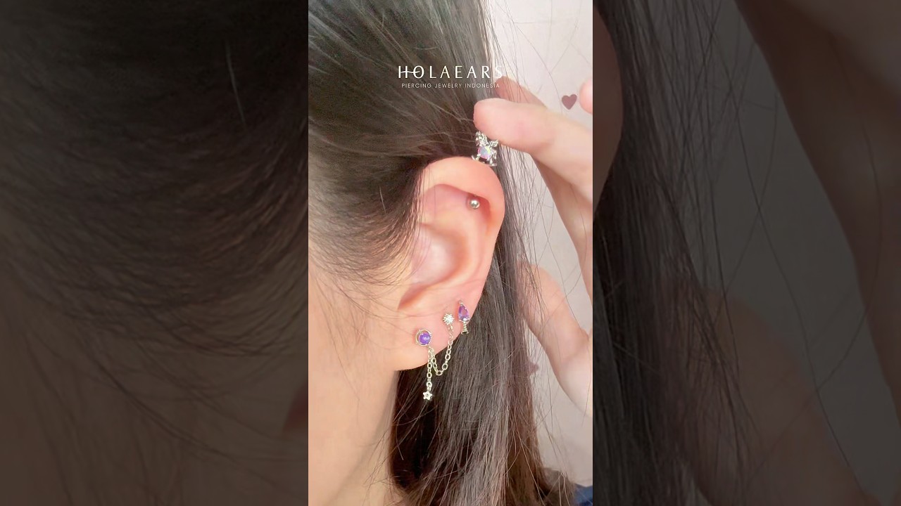 Ear Styling Piercing with HolaEars 😍 #anting #piercing #fashion #stylingearrings #tindik