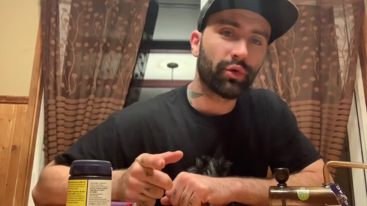 Lola Montes Weed Review