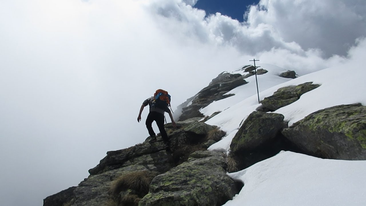 Escursionismo EE. Traversata Monte Camino Monte Rosso. L'ultima della Tyndall