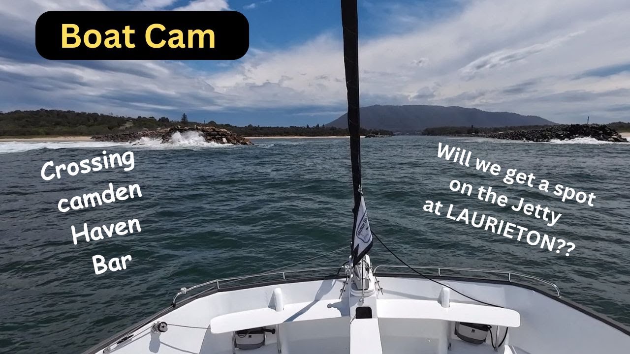 Лодка Cam Crossing Camden Haven Bar