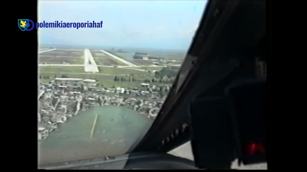 Bird Strike &sigma;&tau;&omicron; RF-4E &tau;&eta;&sigmaf; 348 &Mu;&Tau;&Alpha; | #348sqn #haf #phantom #polemikiaeroporiahaf