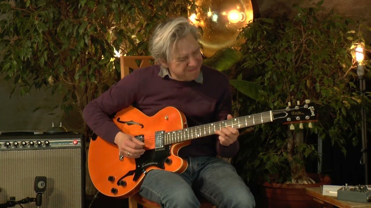 Gibson Chet Atkins Tennessean from 1994 presented by Tobias Hoffmann @VintageGuitarOldenburg