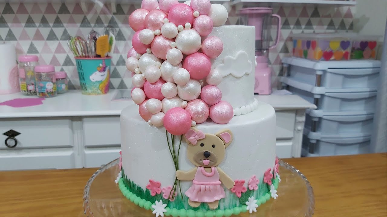 DECORAÇÃO DE BOLO TEMA  URSINHO COM BALÕES / PARIS CAKE DESIGNER