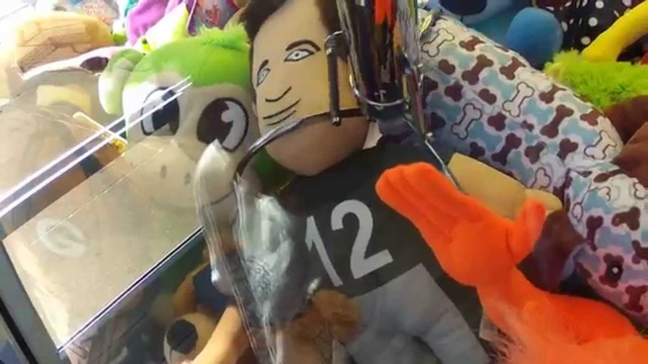#71 WINNING at the claw machine!