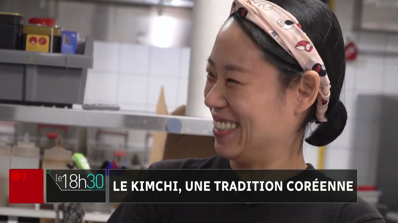 Fabrication du kimchi avec la cheffe Yuri Kim du Chicken & Bap