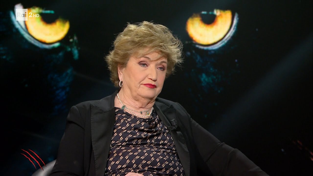 Mara Maionchi e il difficile rapporto con la madre - Belve 30/04/2024