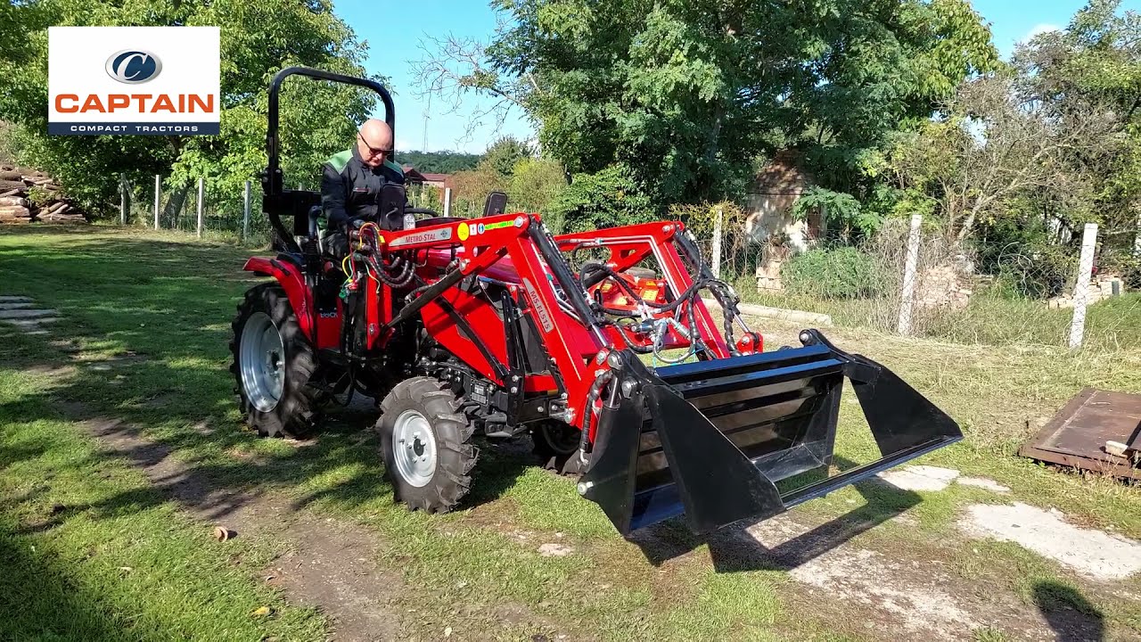 Homlokrakodós Captain Traktor átadás Ászáron 🚜