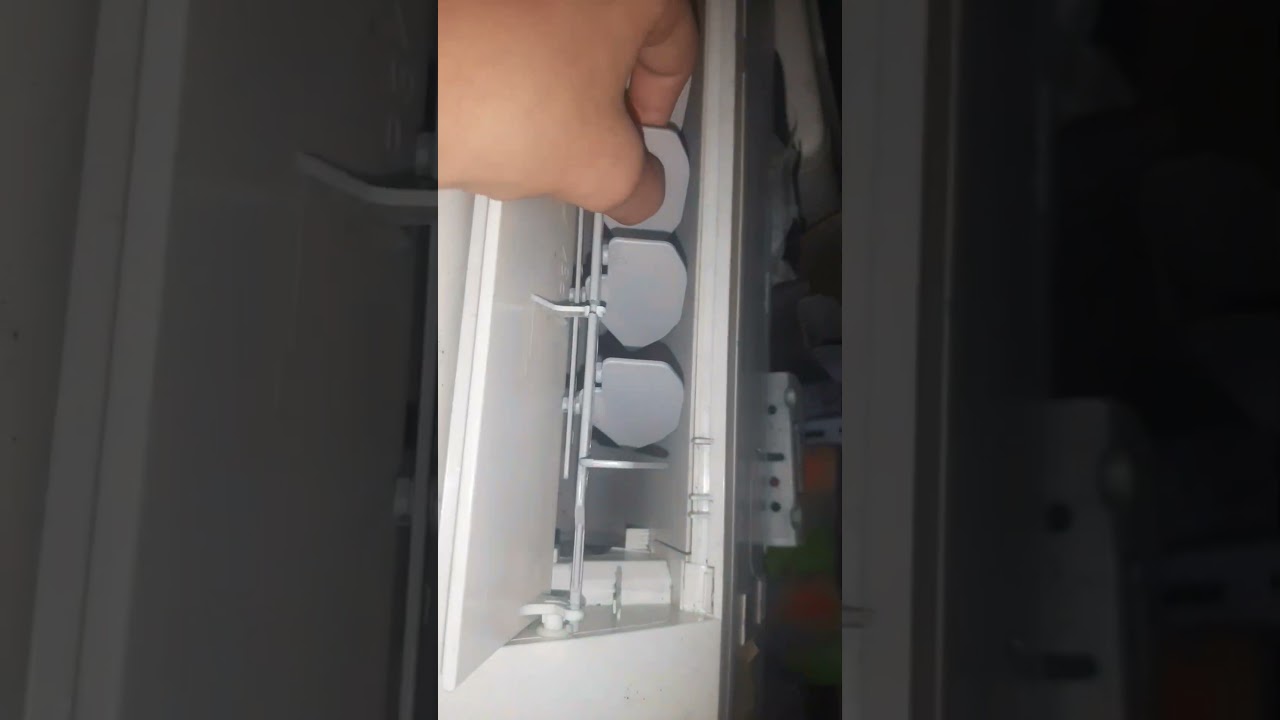 panasonic air conditioner swing problem