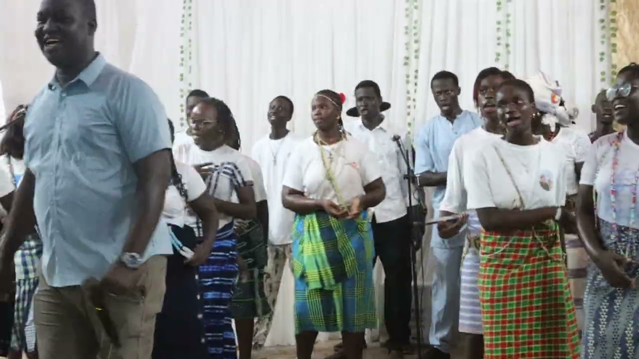 Pot pourri serer (Loog Niombato Deanery Choirs,  Senegal)