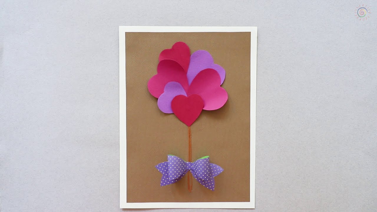 Comment faire une Carte SAINT VALENTIN en papier pour tous les amoureux. Paper Valentine's Day card.