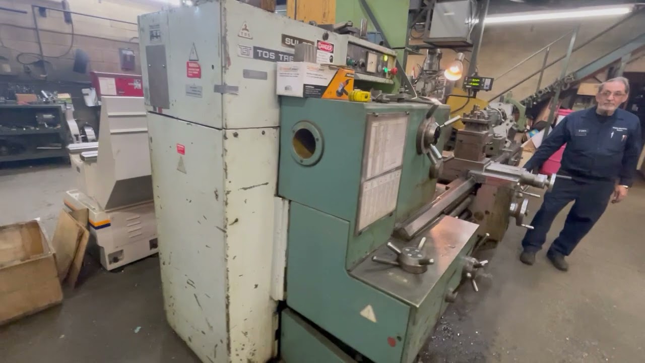 TOS SUI 80/3000 LATHE