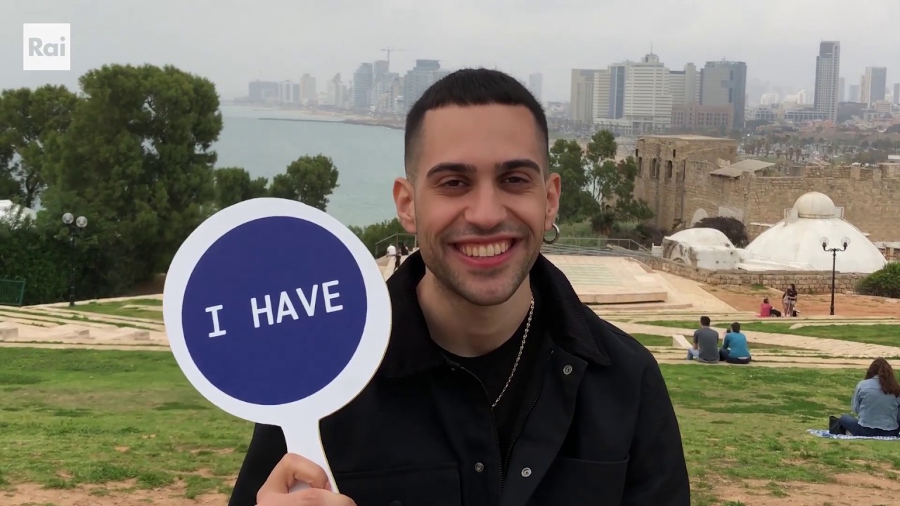 "Never have I ever" con Mahmood