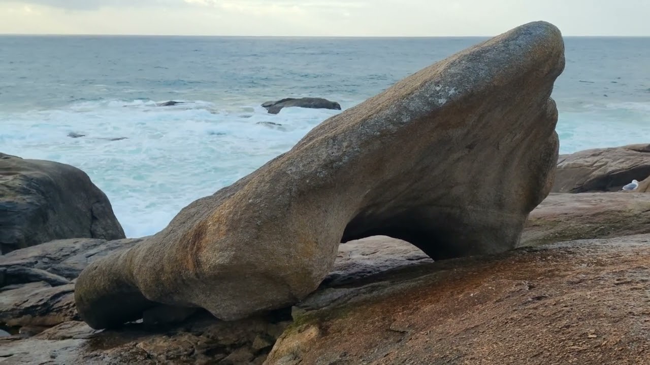 Lendas galegas – As pedras de Muxía