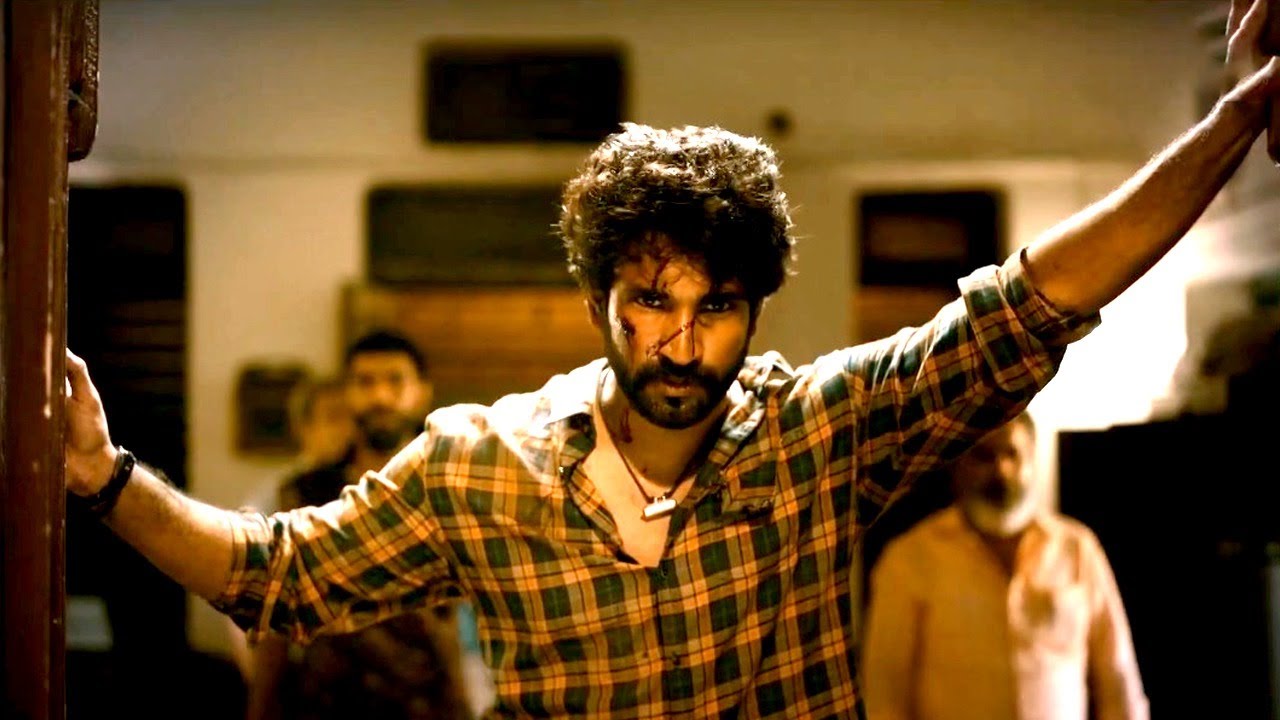 देखिये कुमार भाई से Aadhi Pinisetty ने अपने खोयी हुई जायदाद कैसे वापस ली | The Warrior Action Scene