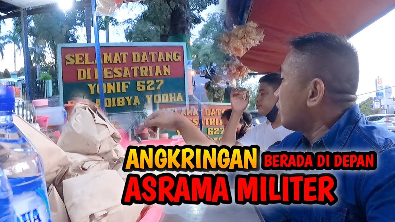 MENIKMATI KOPI ANGKRINGAN DIKOMPLEK MILITER