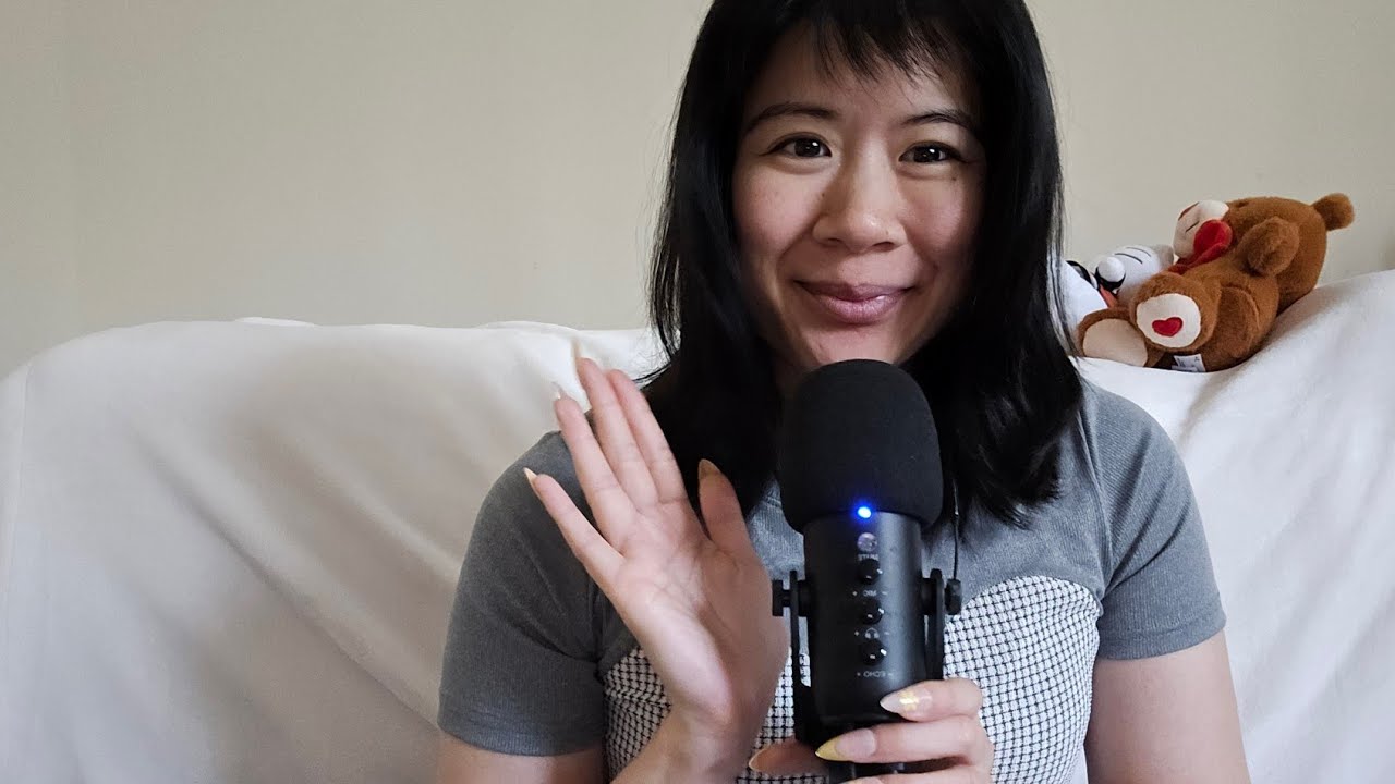 ASMR - Random talking(but mostly tapping) 🥰✨️